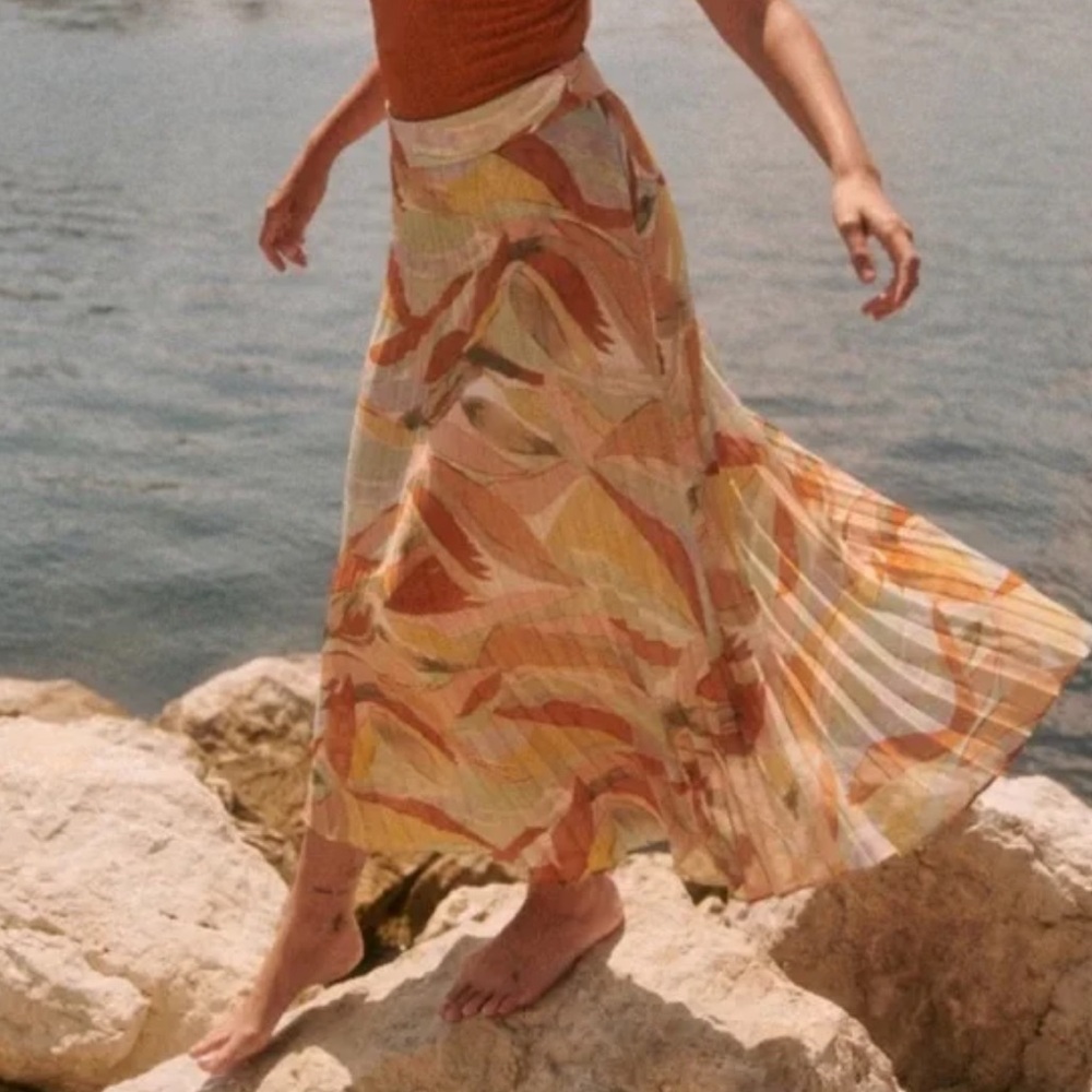 Sezane Dune Skirt Midi Womens Large Coastal Timeless Classic Beach Resort Sz 44